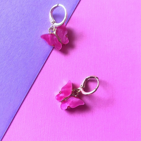 Y2K Coquette Girl 90’s Butterfly Hoops Earrings, Dainty pastel Daily Jewelry - Picture 5 of 10